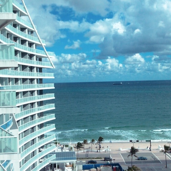 Meet your Posher, Gina - Picture 1 of 1